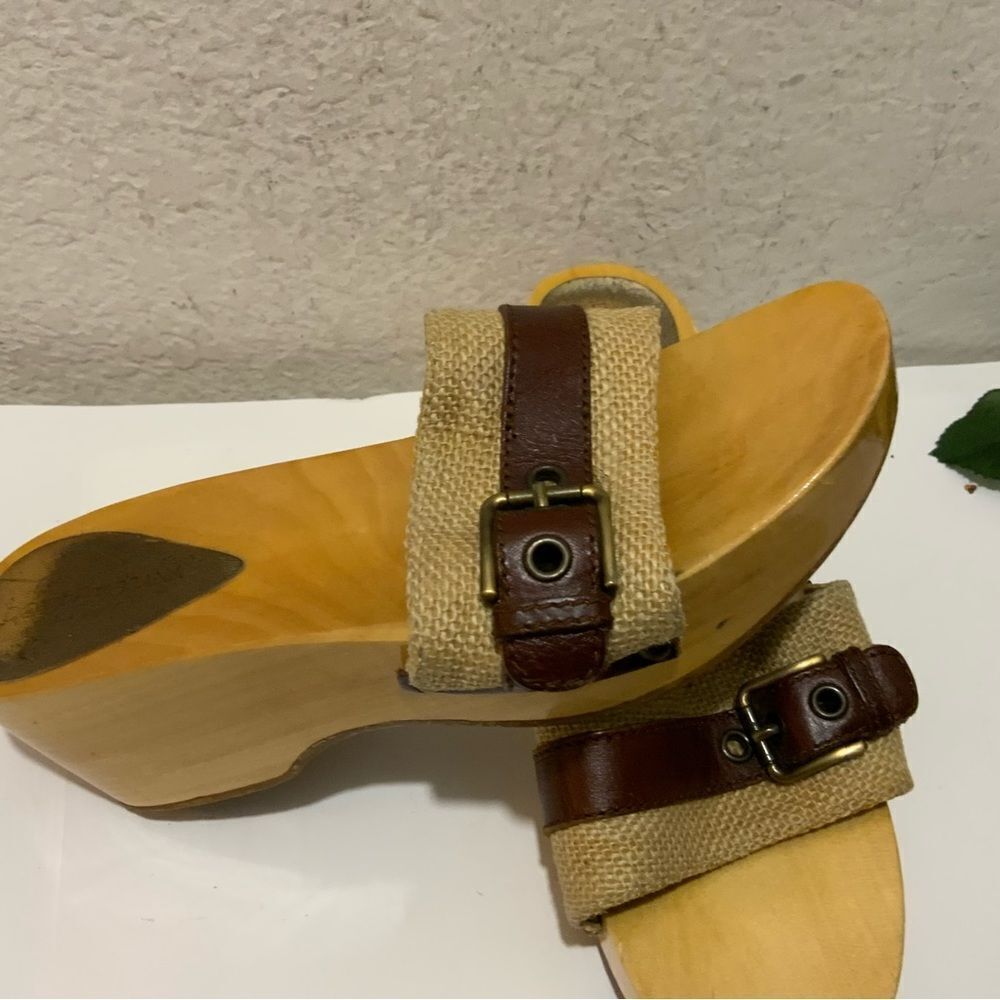 Vintage Dolce & Gabbana wood platform sandals 38 - Picture 3 of 10